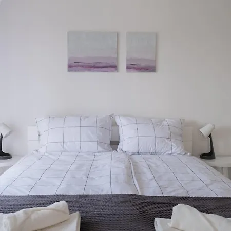 Apartma Oddih Dutovlje Exterior photo
