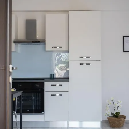 Apartma Oddih Dutovlje Exterior photo