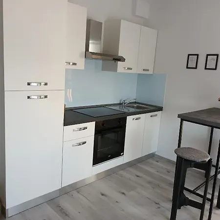 Apartma Oddih Dutovlje Exterior photo