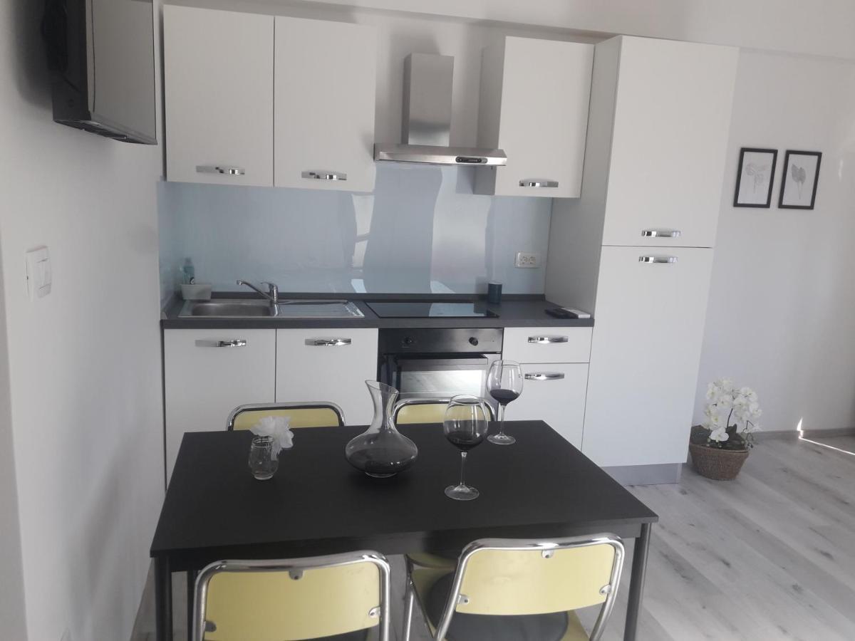 Apartma Oddih Apartment *