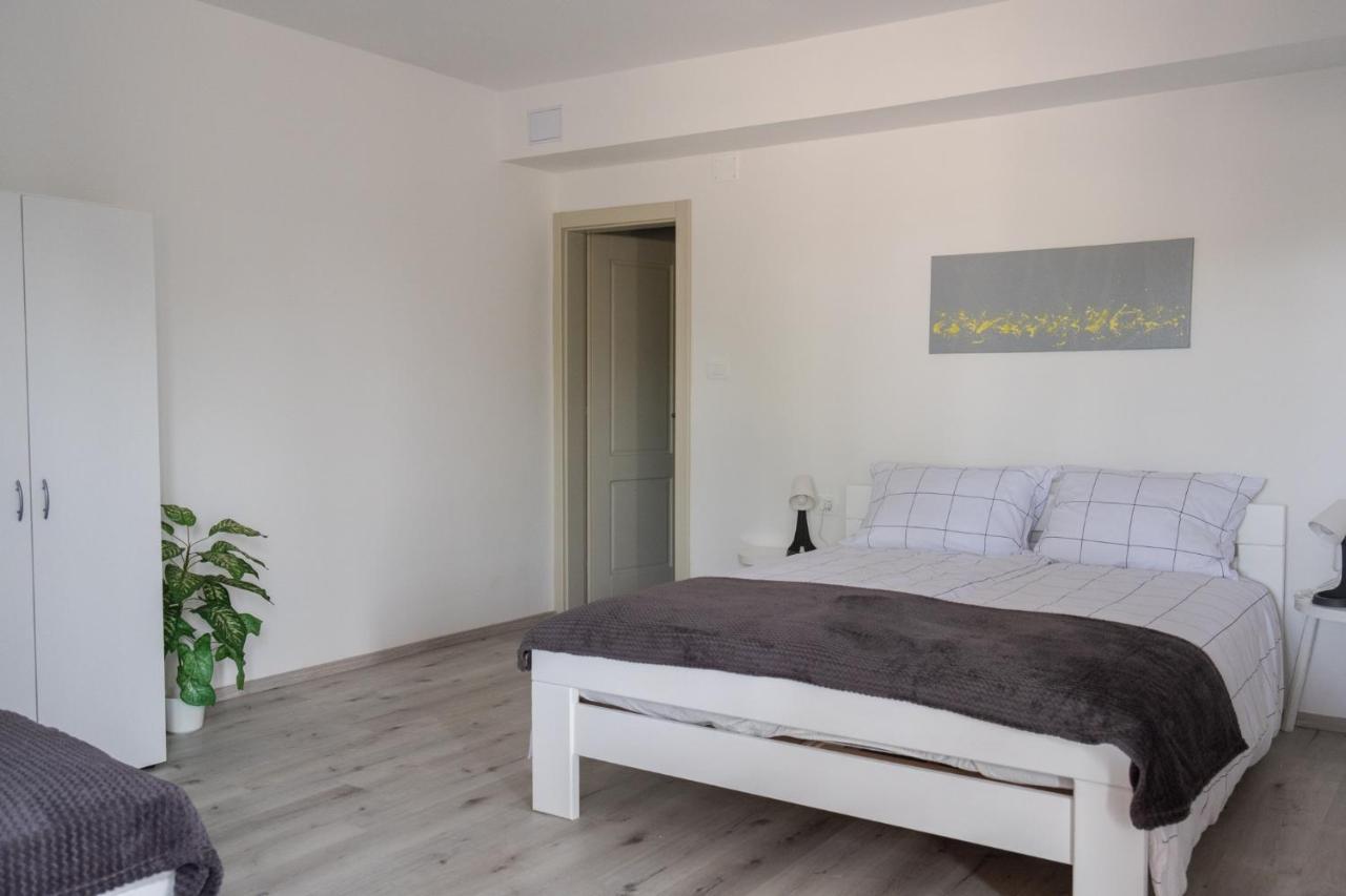 Apartma Oddih * Dutovlje