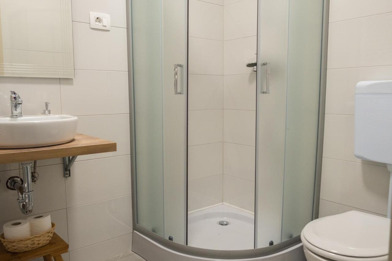 Apartma Oddih Apartment Dutovlje